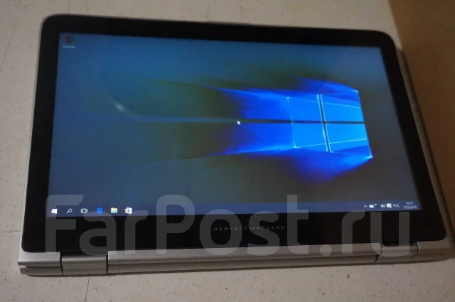 HP Pavilion 13. 13.3", 2,3����, ��� 4 ��, ���� 640���, WiFi: 1, Bluetooth: 1, ����������� �� 8��. ����