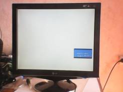 LG. 19" (48 см), технология LCD (ЖК)