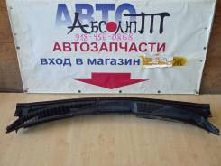 Решетка под дворники. Toyota Yaris Verso, NLP22, NLP20, NCP21, NCP22, NCP20 Toyota Echo Verso, NLP22, NCP22, NCP21, NCP20, NLP20 Toyota Funcargo, NCP2...