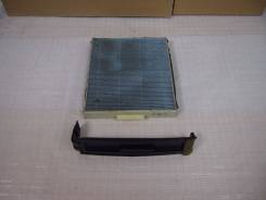 Корпус салонного фильтра. Honda Civic Honda Civic Aerodeck Honda CR-V, RD1, E-RD1, GF-RD2, GF-RD1 Honda Insight, YA-ZE1, AAA-ZE1, HN-ZE1 Двигатели: D1...