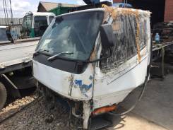 Кабина. Mitsubishi Canter