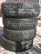 Bridgestone Ice Cruiser 7000. Зимние, шипованные, износ: 5%, 4 шт