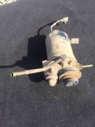 Насос ручной подкачки. Toyota Dyna, LY132, LY131, LY101, LY112, LY111, LY100, LY102, LH80, LY161, LY152, LY151, LY162 Toyota Hiace, LH80, LY111, LH85...