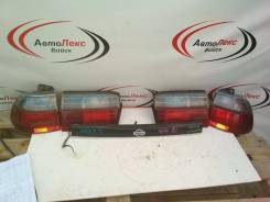 Вставка багажника. Nissan Avenir, W10