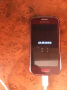 Samsung Galaxy Ace 3. �/�