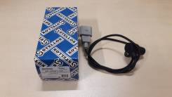 Датчик положения коленвала. Volkswagen Golf Volkswagen Bora Volkswagen Passat Audi A4 Audi A6 Skoda Superb