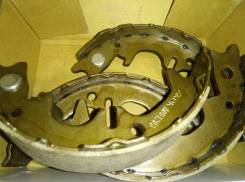 Колодка тормозная. Toyota Corona, ST195, ST190, ST191 Toyota Carina, ST195, ST190 Toyota Caldina, ST195, ST191G, ST190G, ST190, ST191, ST195G Двигател...