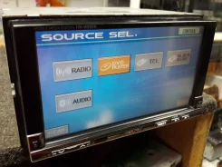 Alpine IVA-W202R ����