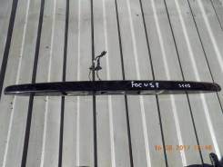 Накладка крышки багажника. Ford Focus