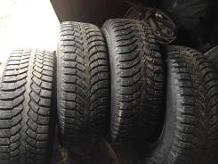 Bridgestone Blizzak. Зимние, шипованные, 2015 год, износ: 5%, 4 шт