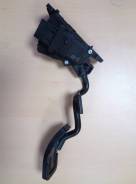 Педаль газа. Audi A6 allroad quattro, 4FH Audi S6, 4F2, 4F5 Audi Quattro Audi A6, 4F2, 4F2/C6, 4F5, 4F5/C6 Двигатели: ASB, AUK, BNG, BPP, BSG, BAT, BB...