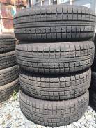 Toyo Winter Tranpath MK4. Зимние, без шипов, 2015 год, износ: 5%, 4 шт