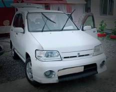 Nissan Cube. Без водителя