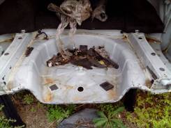 Ванна в багажник. Toyota Aristo, JZS160, JZS161