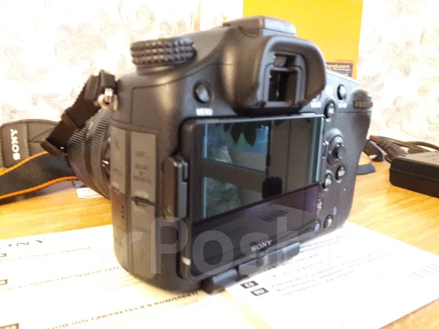 Sony Alpha SLT-A77. 20 � ����� �� ����