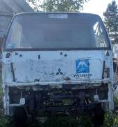 Кабина. Mitsubishi Canter
