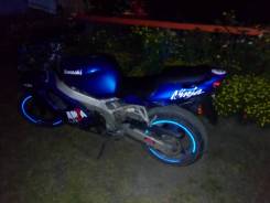 Kawasaki Ninja ZX-9R. 900 куб. см., исправен, птс, без пробега