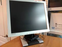 Samsung. 19" (48 см), технология LCD (ЖК)