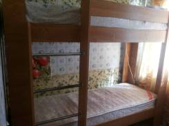 Кровати двухъярусные.