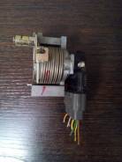 Концевик под педаль тормоза. Mitsubishi Pajero iO, H67W, H77W, H66W, H76W, H62W, H72W, H61W, H71W