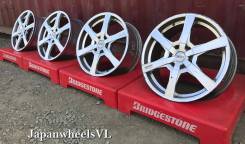 OZ Racing. 7.5x18, 5x114.30, ET45, ЦО 66,1 мм.
