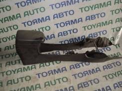 Бардачок. Toyota Corolla Axio, NZE141