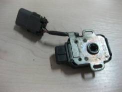 Датчик положения дроссельной заслонки. Nissan: Safari, Liberty, Gloria, Bluebird, Fairlady Z, Cedric, Prairie, Laurel, Leopard Двигатель VG20T