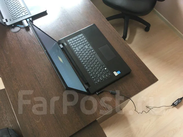 DEXP Aquilon. 17", 2,2����, ��� 4 ��, ���� 500���, WiFi: 1, Bluetooth: 1, ����������� �� 4��. ����