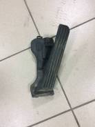 Педаль акселератора. Volkswagen Passat, 3B6
