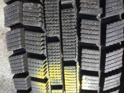 Dunlop DT-2. Всесезонные, 2009 год, износ: 5%, 4 шт