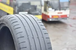Goodyear Eagle F1. ������, �/�, ����� 30�%