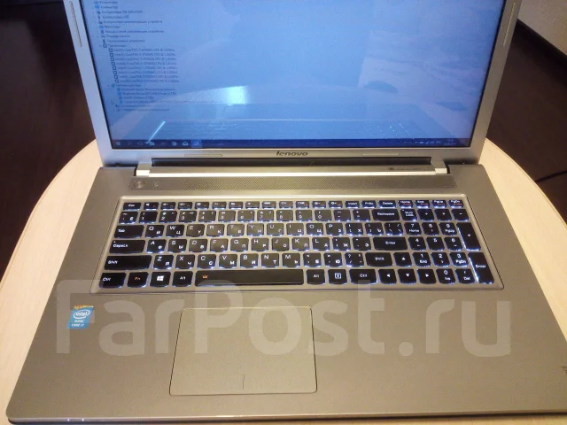 Lenovo IdeaPad Z710. 17.3", ��� 8 ��, ���� 1 000���, WiFi: 1, Bluetooth: 1, ����������� �� 2��. ����