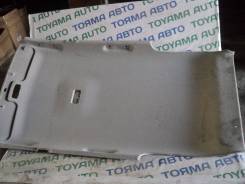 Обшивка потолка. Toyota Corolla Fielder