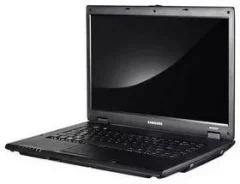 Samsung R60 Plus. 15.6", 1,7����, ��� 2048 ��, ���� 160���, WiFi: 1, Bluetooth: 1 ����