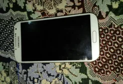 Samsung Galaxy S4. �/� ����