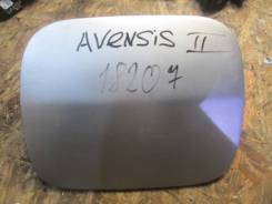 Лючок бензобака с крышкой Toyota Avensis II 2003-2008. Toyota Avensis, ADT251, AZT250, AZT250L, AZT250W, AZT251, AZT251L, AZT251W, AZT255, AZT255W, CD...