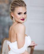 Стилист-визажист