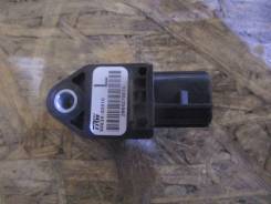 Датчик airbag. Toyota Avensis, ADT251, AZT250, AZT250L, AZT250W, AZT251, AZT251L, AZT251W, CDT250, ZZT250, ZZT251, ZZT251L Двигатели: 1AZFE, 1AZFSE, 1...