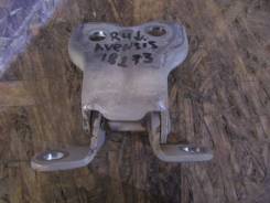 Крепление двери. Toyota Avensis, ADT251, AZT250, AZT250L, AZT250W, AZT251, AZT251L, AZT251W, AZT255, AZT255W, CDT250, ZZT251, ZZT251L Двигатели: 1AZFE...