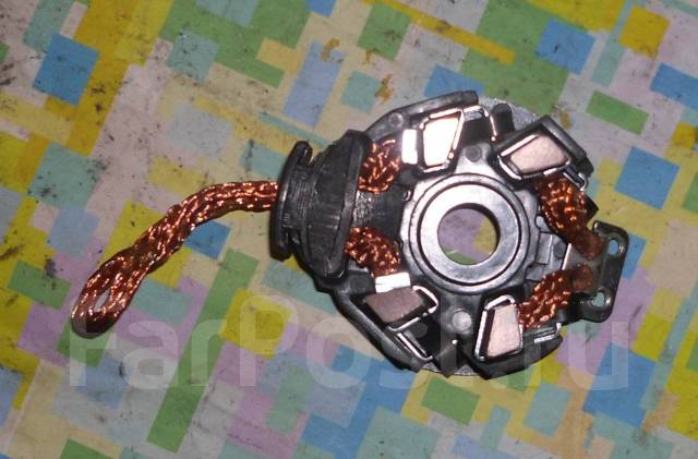 Где щетки на стартере тойота ипсум - 90 фото