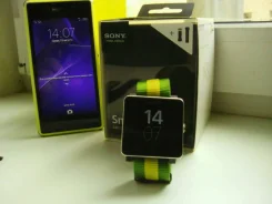 Sony Xperia E3. �/�