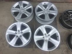 Toyota. 7.0x17, 5x114.30, ET39, ЦО 60,1 мм.