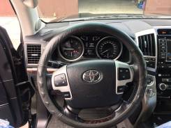 Toyota Land Cruiser 200. автомат, 4wd, дизель, 64 000 тыс. км
