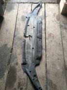 Toyota Land Cruiser Prado 150 Накладка замка капота Прадо кожух рамки. Toyota Land Cruiser Prado, TRJ150, GRJ151, GRJ150 Двигатели: 1GRFE, 2TRFE