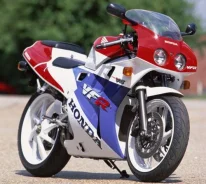 Honda VFR 400 ����