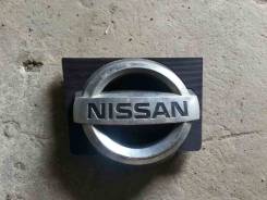 Эмблема. Nissan NV150 AD Nissan AD, VGY11, VEY11, WHY11, WFY11, VENY11, VY11, WHNY11, VHNY11, VFY11, WPY11, WRY11 Nissan Wingroad, VFY11, VY11, WFY11...