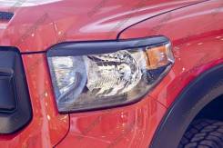 Накладка на фару. Toyota Tundra. Под заказ