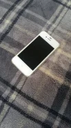Apple iPhone 4s. �/�