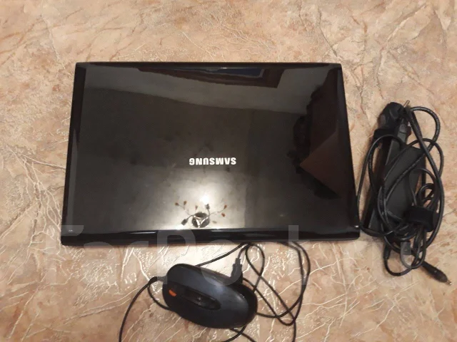 Samsung R522. ��� 4 ��, ���� 300��� ����