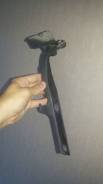 Крепление капота. Suzuki Grand Vitara, JT Двигатели: J20A, M16A